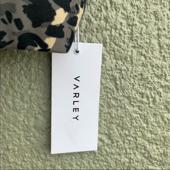 NWT Varley Bassett Bra Unique Camo Print. Size XS. - Picture 6 of 9